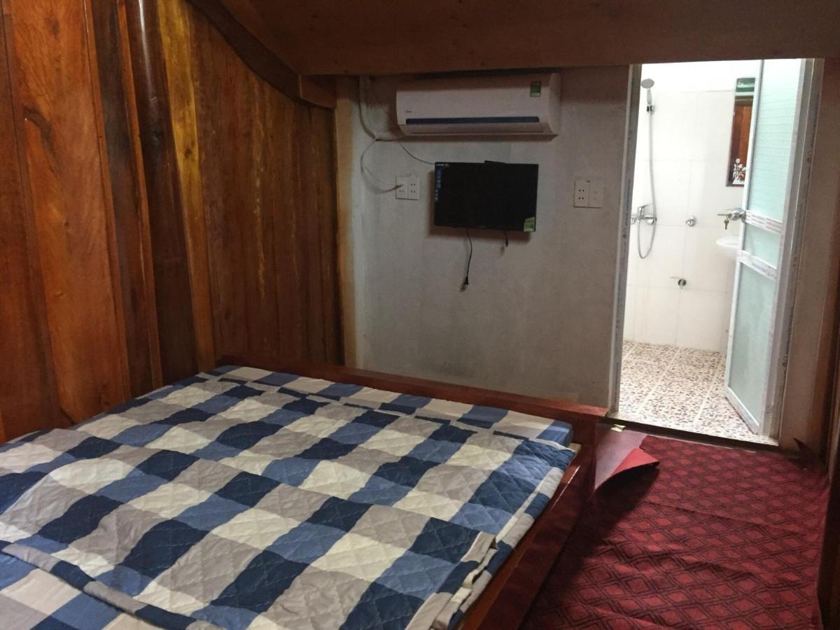 Son Thuy Homestay Ха Жианг Екстериор снимка