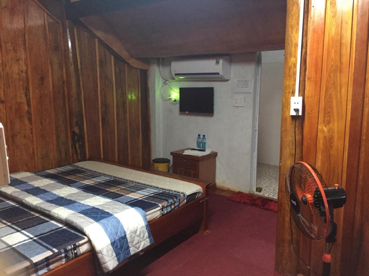 Son Thuy Homestay Ха Жианг Екстериор снимка