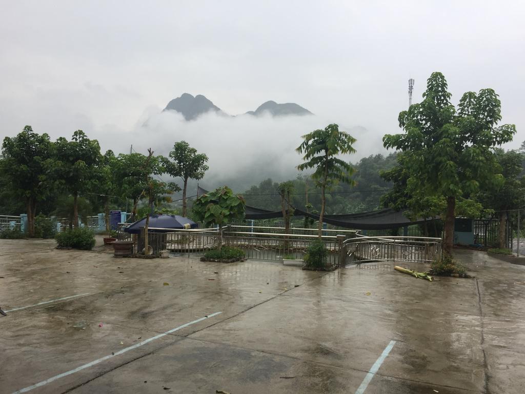 Son Thuy Homestay Ха Жианг Екстериор снимка